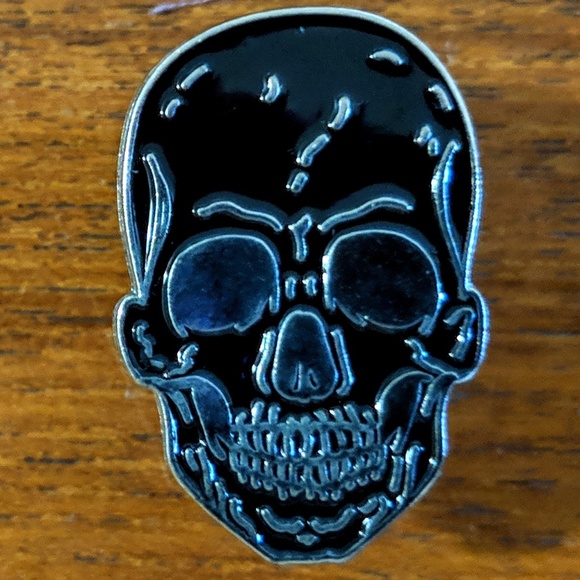Accessories - Human Skull Metal Enamel Pin Badge Accessories - Human Skull Metal Enamel Pin Badge
